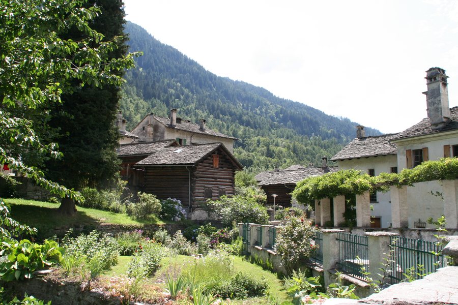 File:Bondo GR.jpg