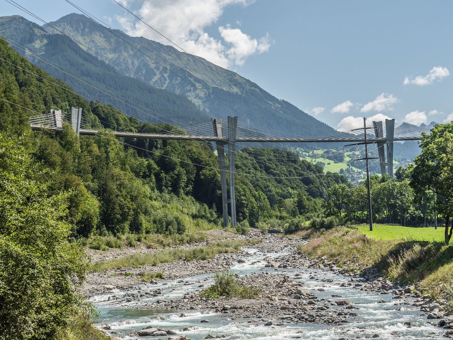 File:Auengebiet Saas–Klosters, Klosters-Serneus GR 20190830-jag9889.jpg