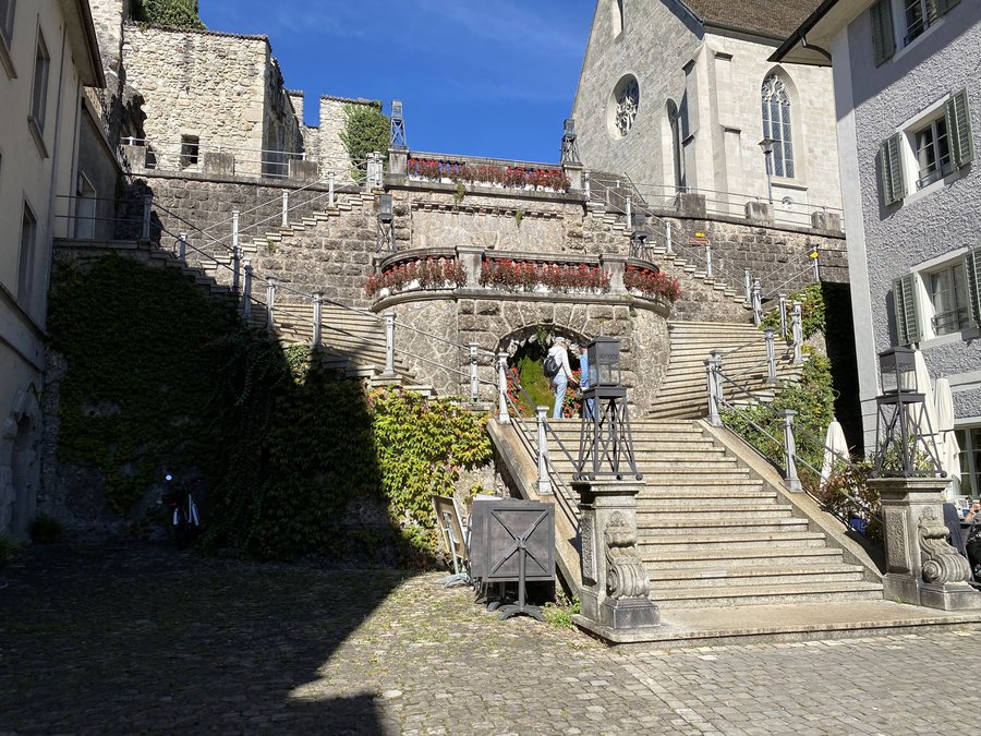 File:CH Rapperswil-Jona, Hauptplatz 013.jpg