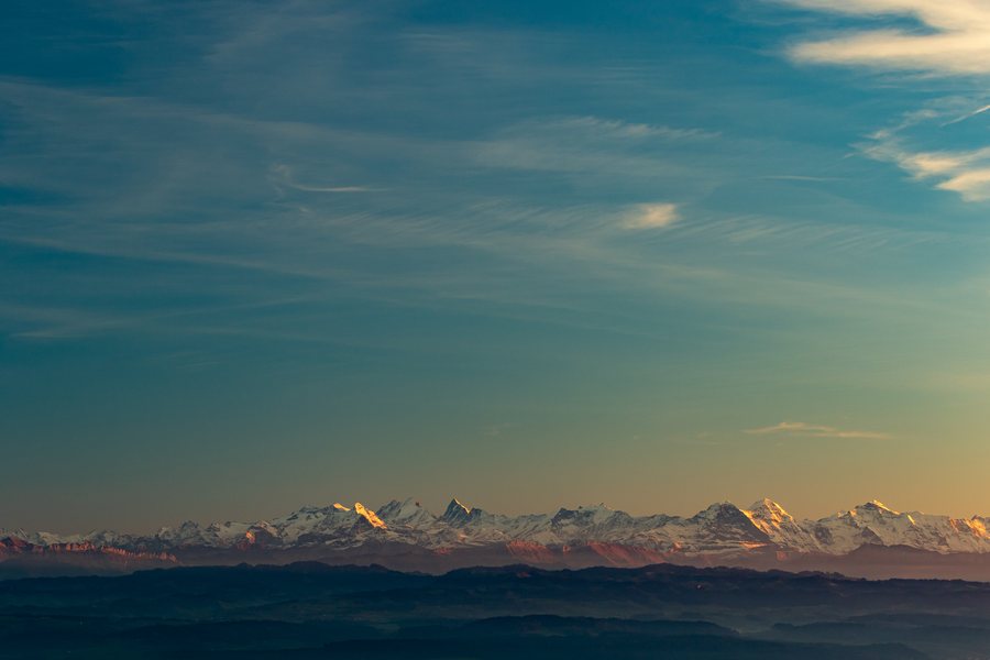 File:Alpenpanorama bei Sonnenuntergang.jpg