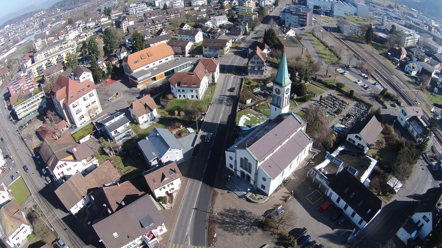 File:Oberentfelden Ref Kirche 2015-02-20 11.00.43.jpg