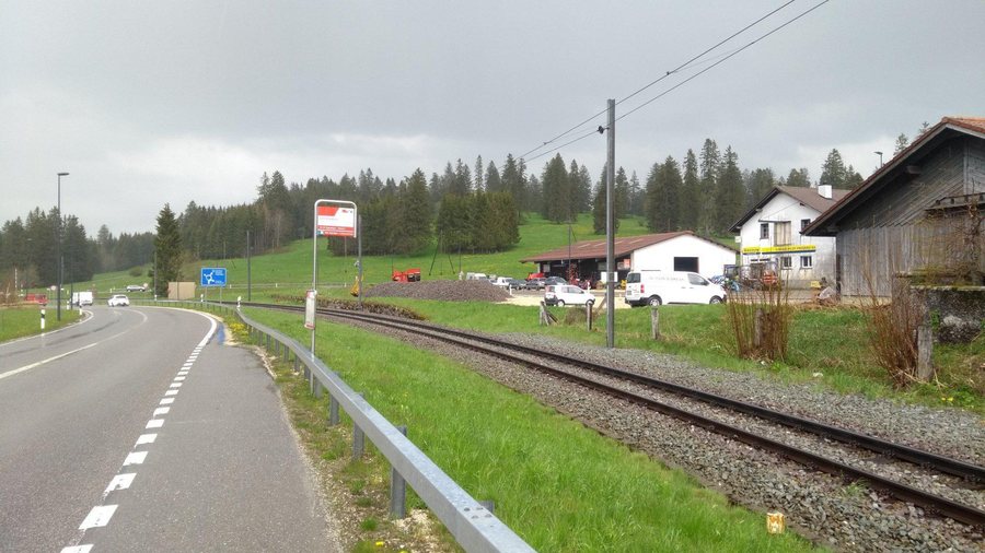 File:Les Emibois railway station.jpg
