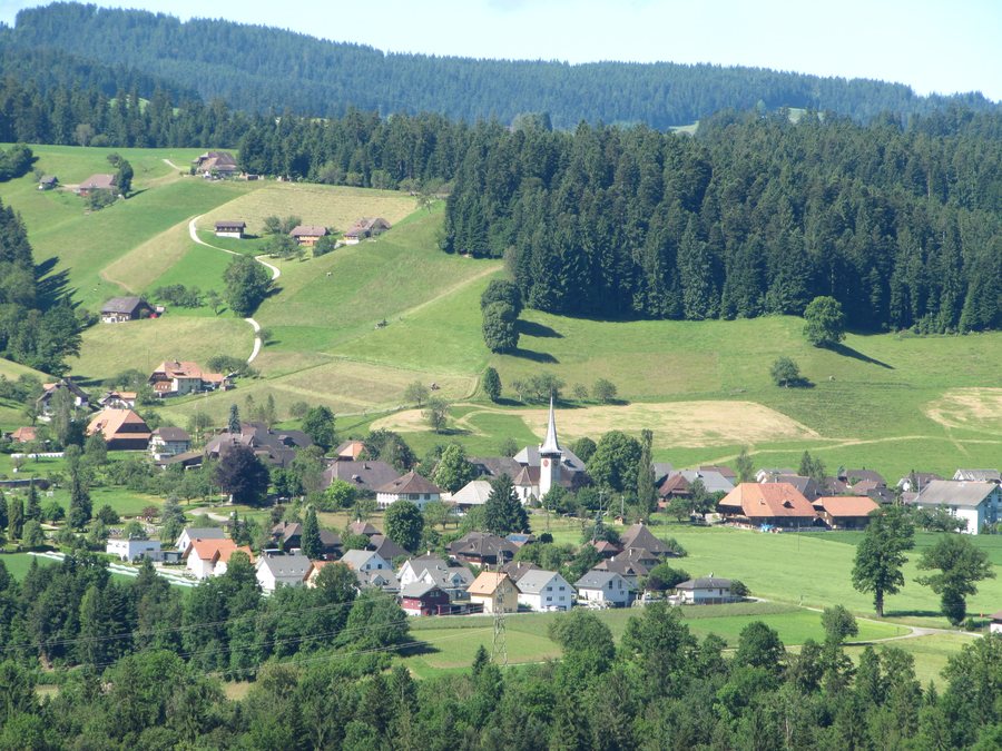 File:2016-Ruederswil-Dorf.jpg