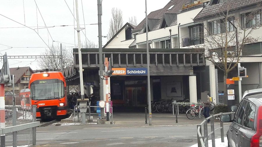 File:Schönbühl RBS railway station.jpg