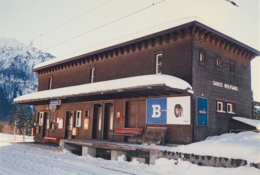 Davos Wolfgang RhB station building with goods shed