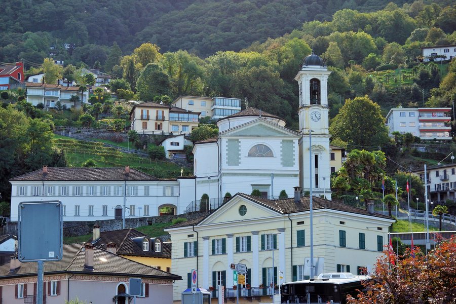 File:Magadino Villa Ghisler.jpg