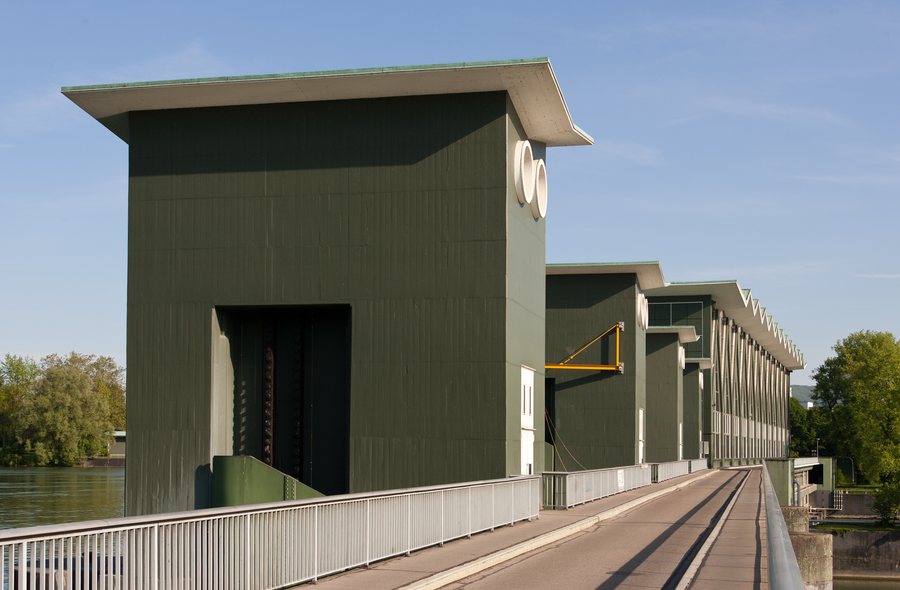 File:Birsfelden-Flusskraftwerk-2.jpg