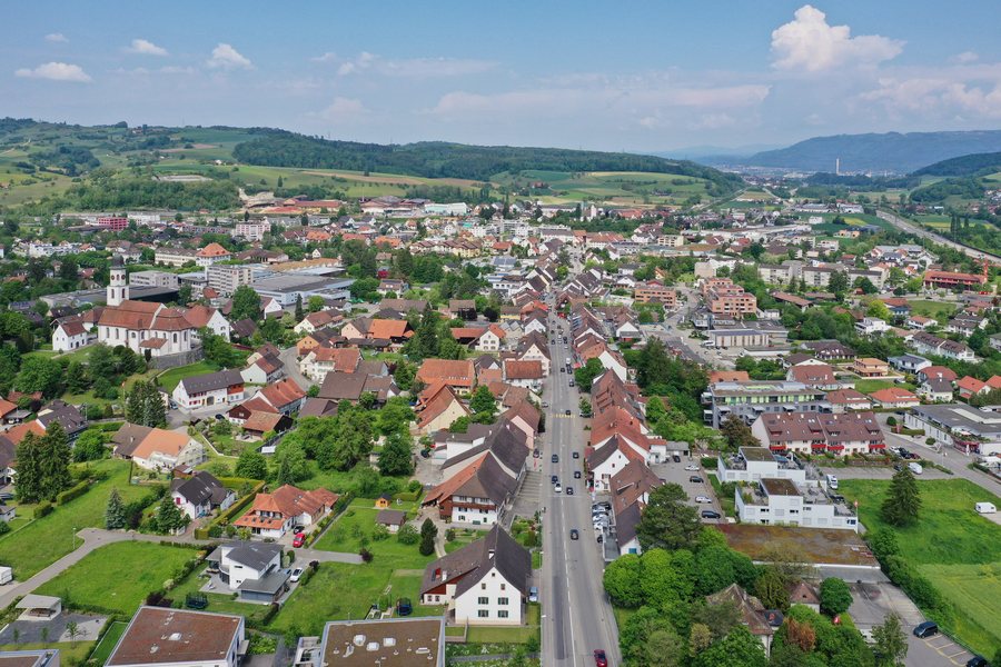 File:Frick (Aargau, Schweiz).jpg