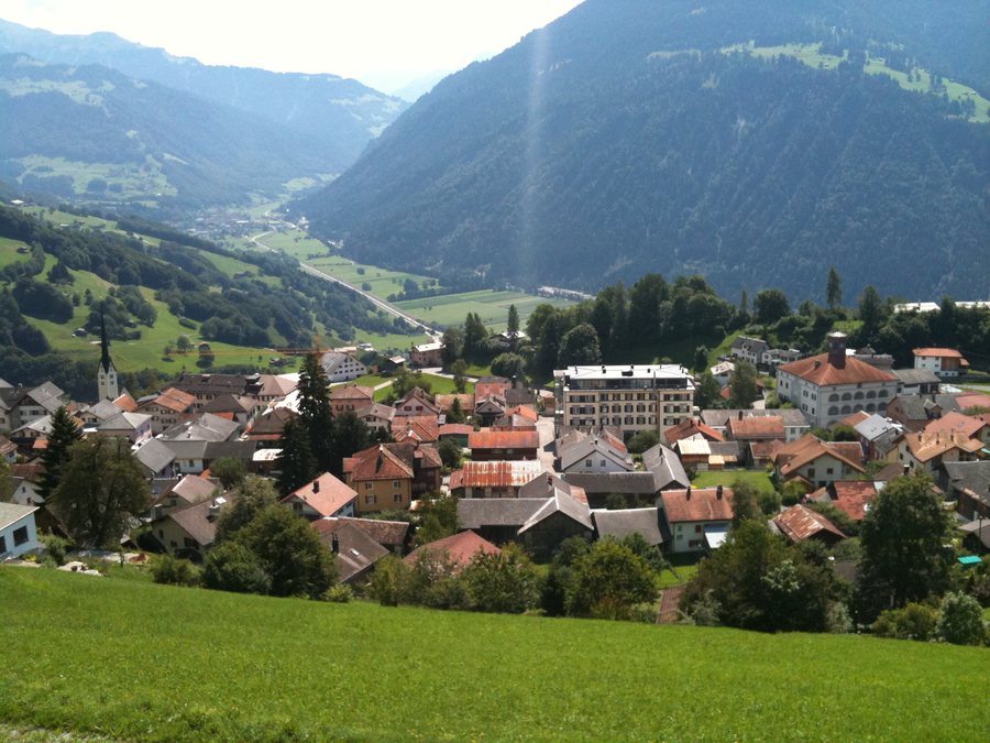 File:Seewis, Kanton Graubünden, 2010.jpg