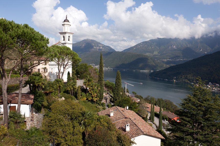 File:Switzerland Vico-Morcote 01.jpg
